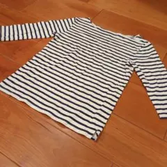 無印良品　白黒　七分袖　ボーダーカットソー　シンプル