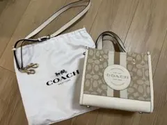 COACH デンプシー トート22シグネチャージャカードのサムネイル