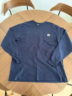Carhartt ネイビー 長袖シャツ 胸ポケット付き