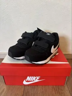 NIKE スニーカー ブラック ホワイト ベルクロ