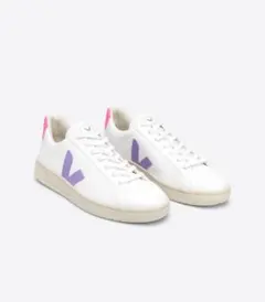 未使用新品ヴェジャ VEJA ウルカ CWL メンズスニーカーのサムネイル