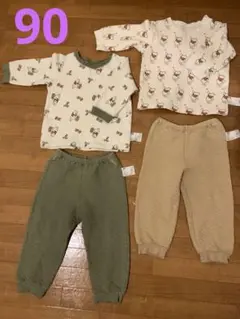 ユニクロ　ベビーパジャマ　プーさん　90サイズ 2セット