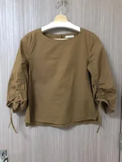 Te chichi ブラウン 五分袖 シャツ