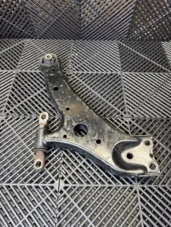 レクサス RX DAA-GYL20W 右　Fロアアーム RX450HバージョンLのサムネイル