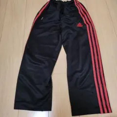 adidas 黒 赤 3本ライン ジャージ　150