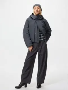 新品◎ UNIQLO バギーカーブジーンズ　27