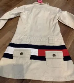 TOMMY HILFIGER ベージュワンピースのサムネイル