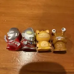 ウルトラマン　指人形　4体セット