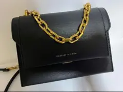 フロントフラップ チェーンハンドルバッグ