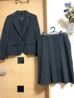 Add Rouge ダークグレー スカートスーツ13号