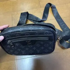路易威登 肩背包 黑色