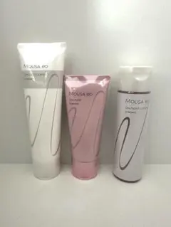 フォーデイズ ヘアシャンプー ＆ コンディショナー ＆ ボディソープ