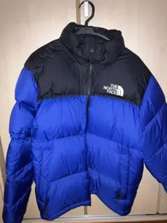 【人気】THE NORTH FACE ヌプシ ダウンジャケット M 青/黒