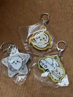 ちいかわ　ラメアクリルキーホルダー4
