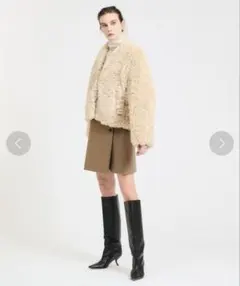 ESTNATION ベージュ ファーブルゾンのサムネイル