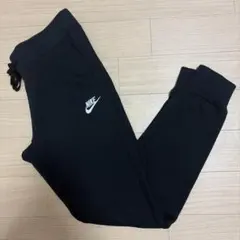 美品 ナイキ レディース スウェット ジョガーパンツ ブラック ワンポイント