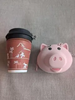 ディズニー　シリコンポーチ2点セット（コーヒーカップ型＆ハム）