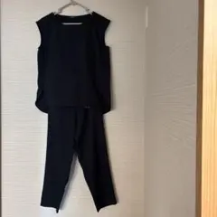 COMME CA ISM 黒のノースリーブセットアップ