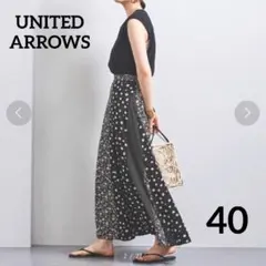 美品　UNITED ARROWS　フラワードットプリントフレアスカート 40/L
