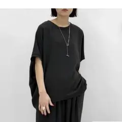 カレンソロジー テントライン プルオーバー 日本製 手洗い可 黒 - メルカリ