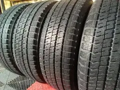 ブリヂストン　ブリザック　VRX2　195/65R15　４本　Y051
