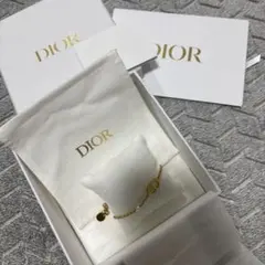 Dior チェーンブレスレット パール付き