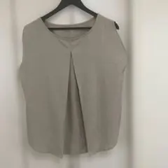 titivate ノースリーブトップス L ベージュ