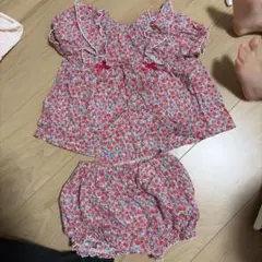 花柄フリル付きベビー服セット