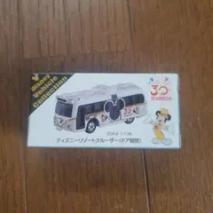 トミカ　ディズニーリゾートクルーザー(ドア開閉)
