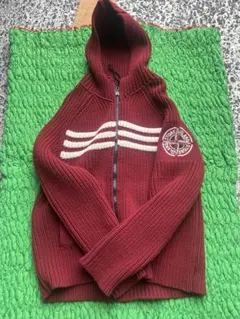 STONE ISLAND フード付きニット　赤　XL