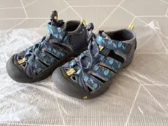 【美品】KEEN キッズ サンダル ネイビー系のサムネイル
