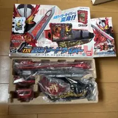 仮面ライダーセイバー　 DX聖剣ソードライバー BANDAI
