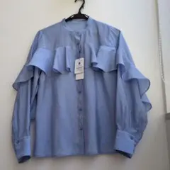 新品フリル付きライトブルー長袖シャツ 38/M