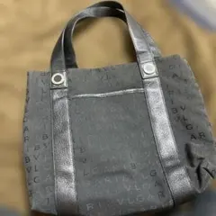 Item thumbnail for item a85c792e-eb3c-4ee0-88cc-ed3fe095617f