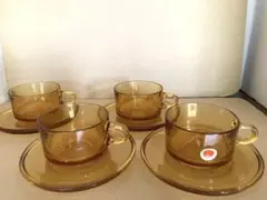 琥珀　カメイガラス　 　　　カップ&ソーサー　4客
