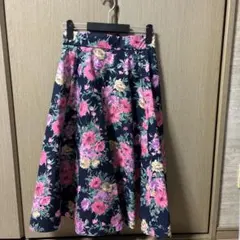 組曲　花柄フレアスカート 膝丈 ネイビーのサムネイル