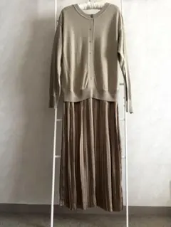 Aga アーガ ドッキングワンピース