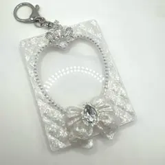 Item thumbnail for item ea6ea017-ef47-4438-8d40-5ec261439c49