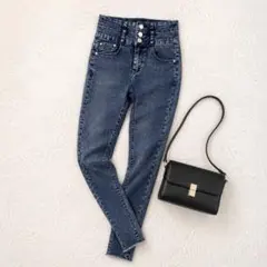アナップ デニムスキニーパンツ ハイウエスト 3連ボタン ストレッチ 細見え Sのサムネイル