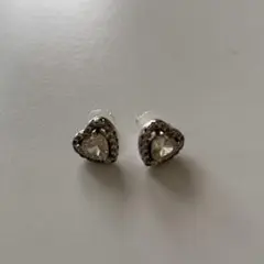 ハート型ピアス