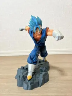 ドラゴンボール　ベジータ フィギュア ポーズ ベジータ フィギュア アクションポーズ 約15cm - メルカリ