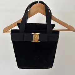 フェラガモ　バケツバッグ　※難ありのサムネイル