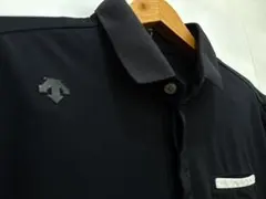 【美品】DESCENTE ブラックポロシャツ 胸ポケット付き　L