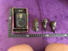 ①李朝瑠璃釉魚形水滴 ② 李朝瑠璃釉魚形水滴 ③古備前宝珠と熨斗水滴