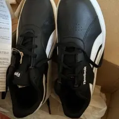 REEBOK AM COURT スニーカー 230mm 新品未使用