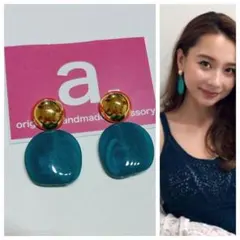 1098 2way☺︎ゴールドカボションピアス×大ぶりターコイズブルー☺︎