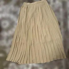 UNIQLO プリーツスカート ベージュ Mサイズ
