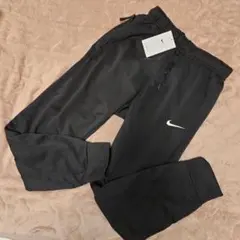 未使用　ナイキ（NIKE）（メンズ）サーマフィット トレーニングパンツ　S