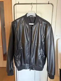 ZARA レザーボンバージャケット 黒