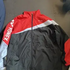YONEX ウォームアップジャケット 赤黒